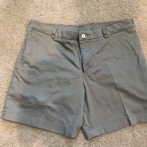 Vineyard Vines khaki shorts